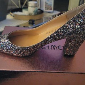 Brand New Sparkle Heels